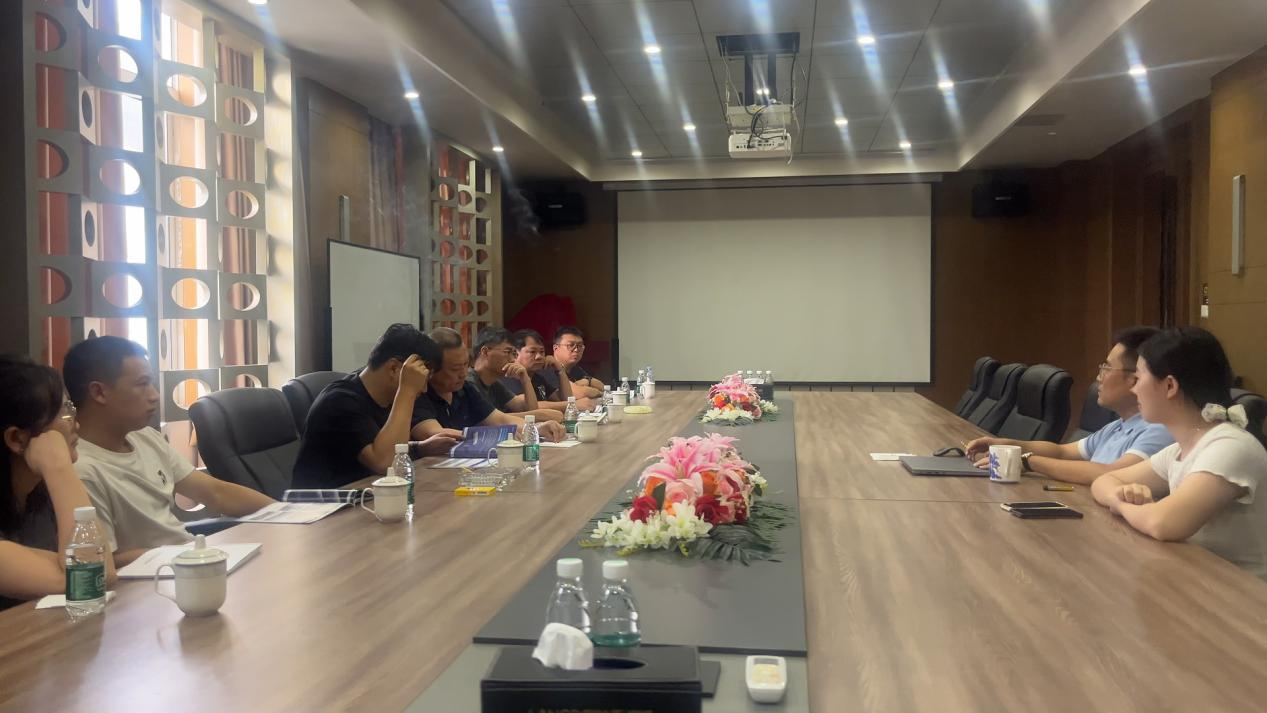 保山瑞源水務高層考察團蒞臨江蘇狼博管道 聚焦鋼絲網骨架管及創新雙重密封技術